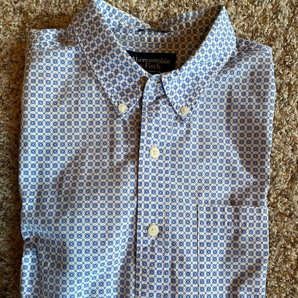 Men’s short sleeve button up shirt - Picture 5 of 7
